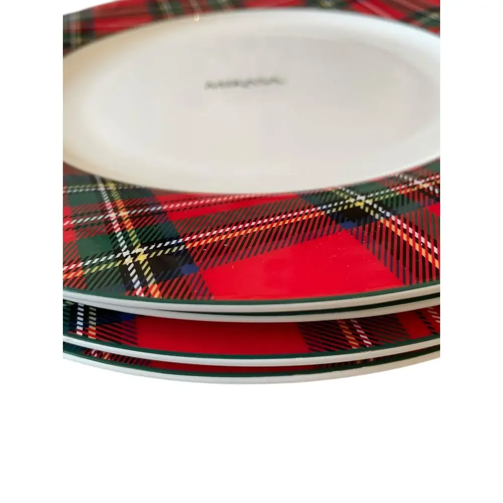 Mikasa TARTAN RED Christmas Dinner Plates 11